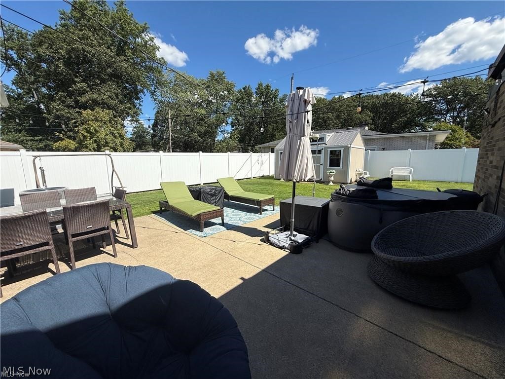 5981 Northview Drive Seven Hills OH 44131