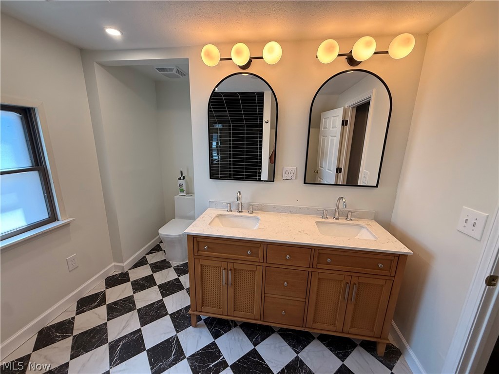 3558 W 146th Street Cleveland OH 44111