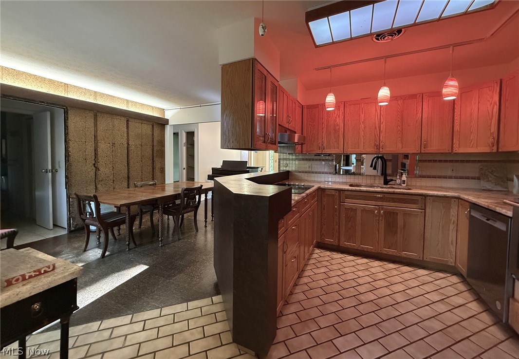 9657 Kim Drive Chesterland OH 44026