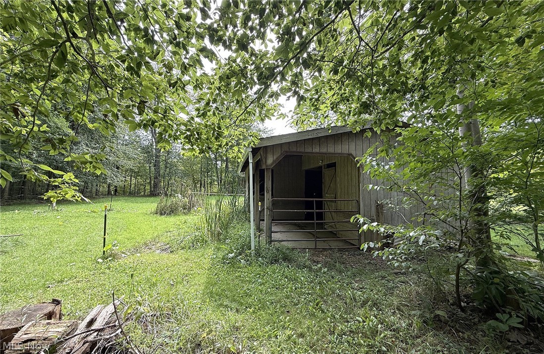 9657 Kim Drive Chesterland OH 44026