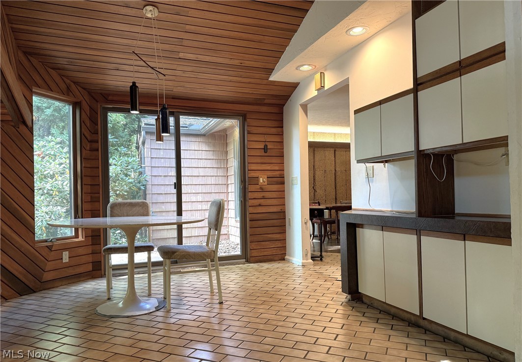 9657 Kim Drive Chesterland OH 44026
