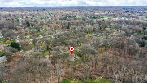 447 Spring Grove Drive Tallmadge OH 44278