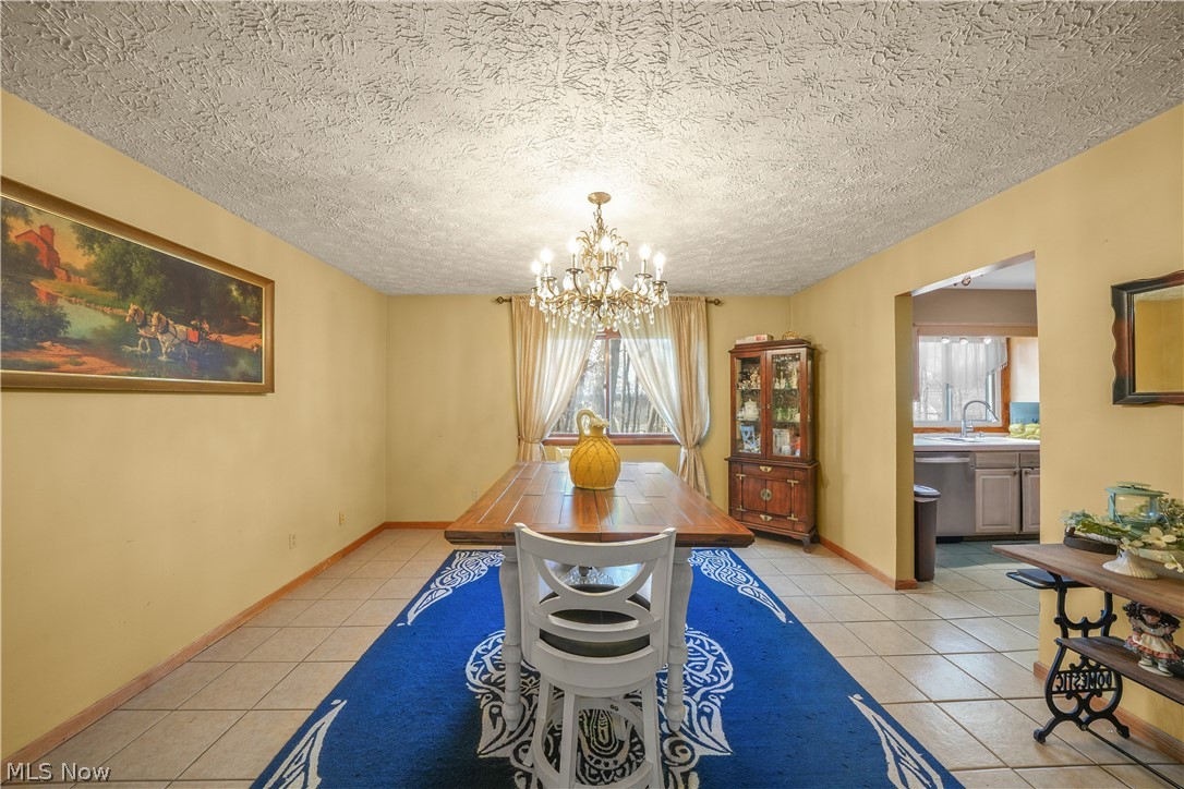 447 Spring Grove Drive Tallmadge OH 44278