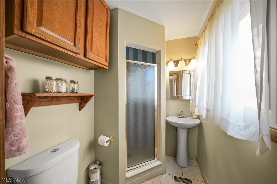 447 Spring Grove Drive Tallmadge OH 44278