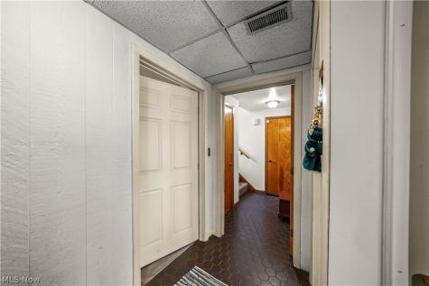 447 Spring Grove Drive Tallmadge OH 44278