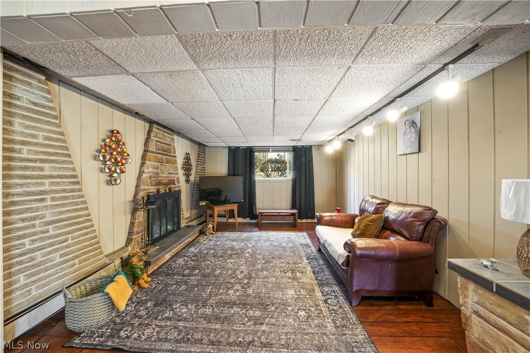 447 Spring Grove Drive Tallmadge OH 44278