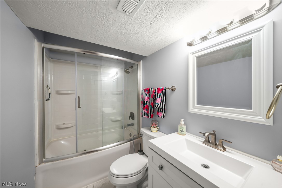 447 Spring Grove Drive Tallmadge OH 44278