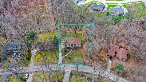 447 Spring Grove Drive Tallmadge OH 44278