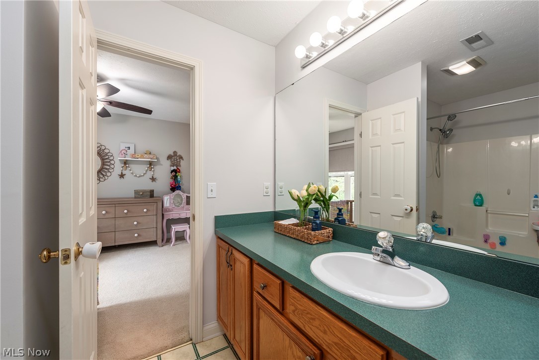 1374 Apple Valley Court Broadview Heights OH 44147