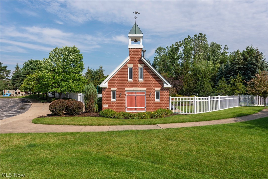 1374 Apple Valley Court Broadview Heights OH 44147