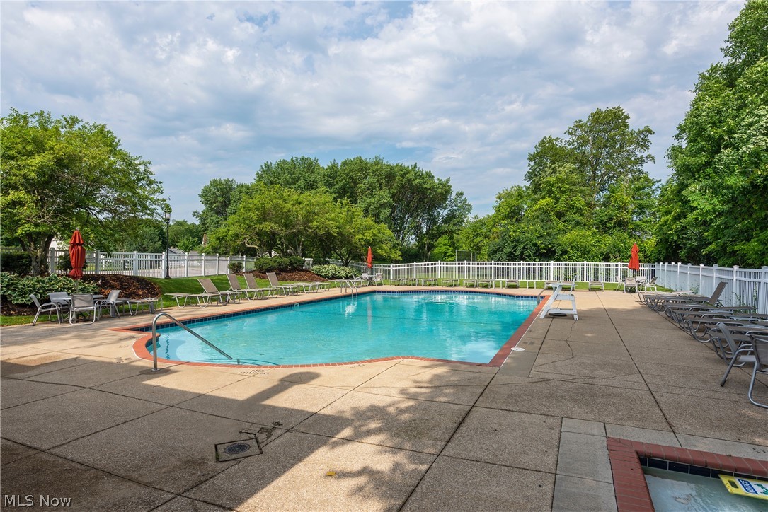 1374 Apple Valley Court Broadview Heights OH 44147