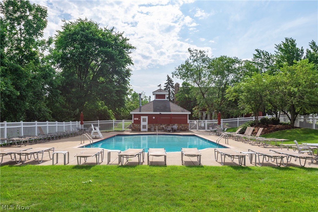 1374 Apple Valley Court Broadview Heights OH 44147