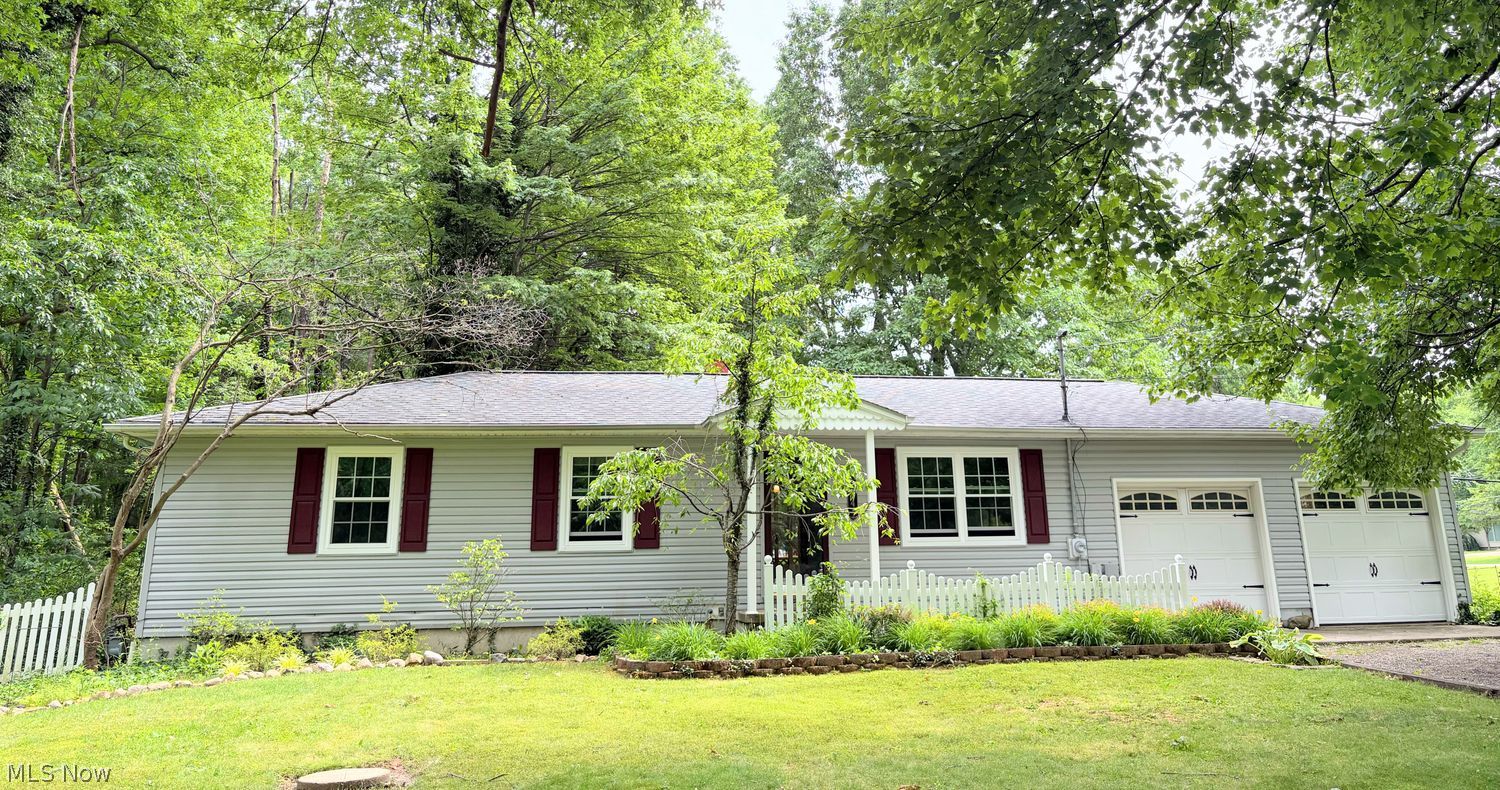 3444 Shellhart Road Norton OH 44203