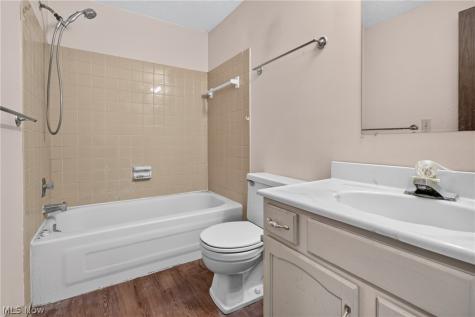 6500 Rosebelle Avenue North Ridgeville OH 44039
