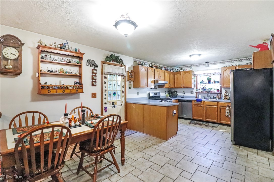 3487 Lovers Lane Ravenna OH 44266