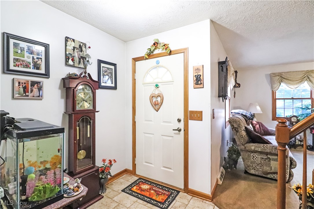 3487 Lovers Lane Ravenna OH 44266