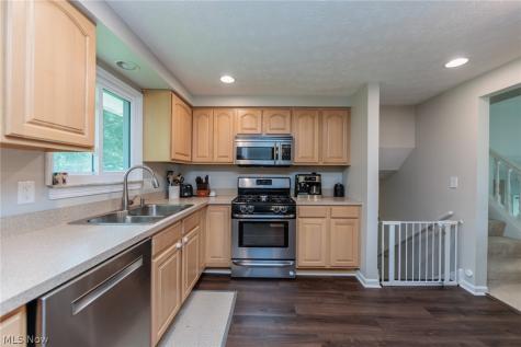 7724 Ohio Street Mentor OH 44060
