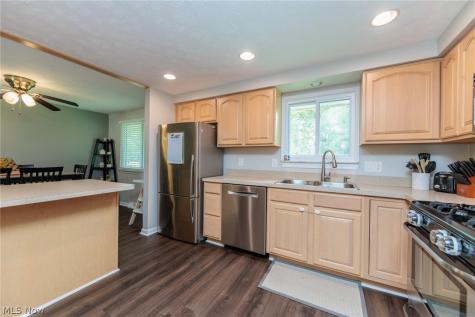 7724 Ohio Street Mentor OH 44060