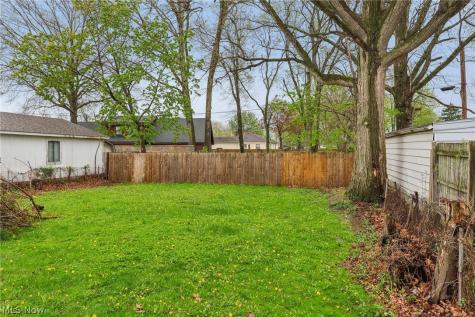 513 Gulf Road Elyria OH 44035