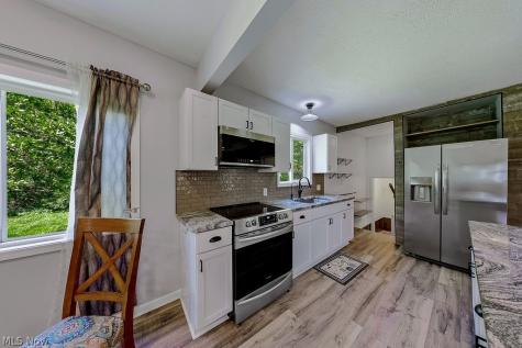 16251 River Street NE Alliance OH 44601