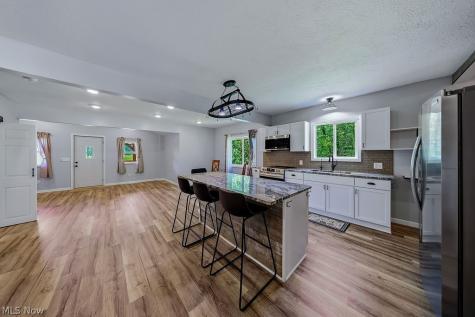 16251 River Street NE Alliance OH 44601
