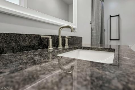 16251 River Street NE Alliance OH 44601