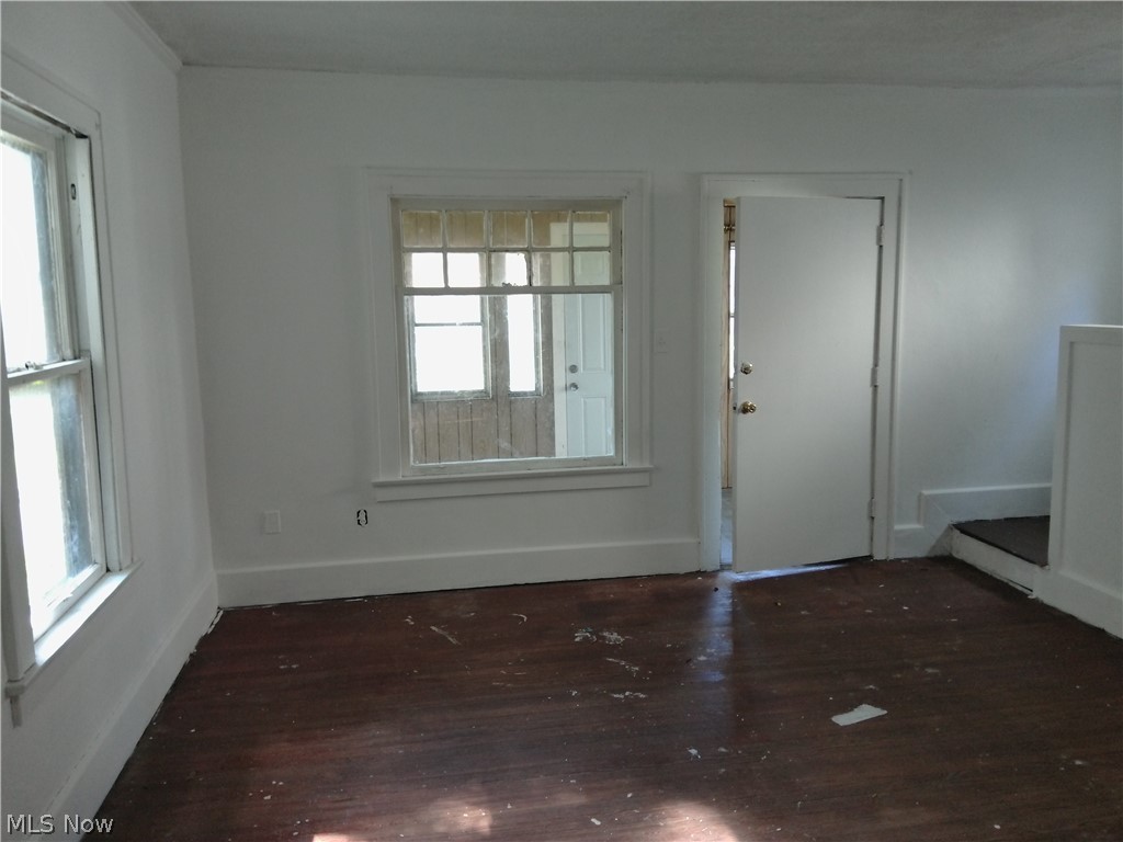 35 Palmer Avenue Campbell OH 44405