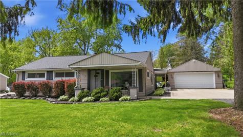 1758 Westwood Drive Twinsburg OH 44087
