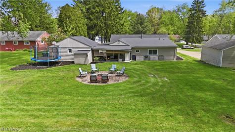 1758 Westwood Drive Twinsburg OH 44087