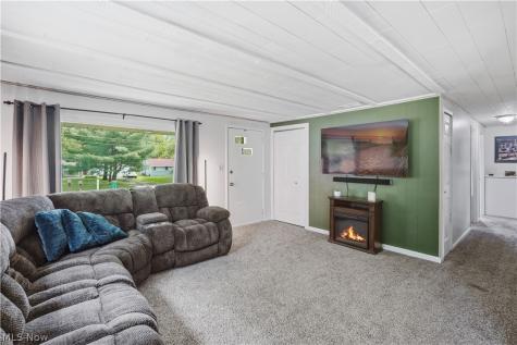 1758 Westwood Drive Twinsburg OH 44087