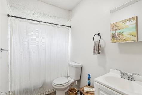 30 Taylor Road Barberton OH 44203