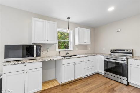 30 Taylor Road Barberton OH 44203