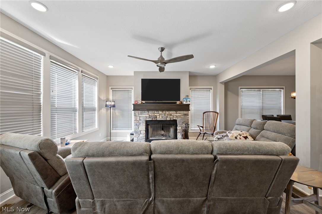 5860 Iva Drive New Franklin OH 44319