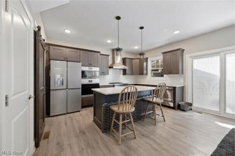 5860 Iva Drive New Franklin OH 44319