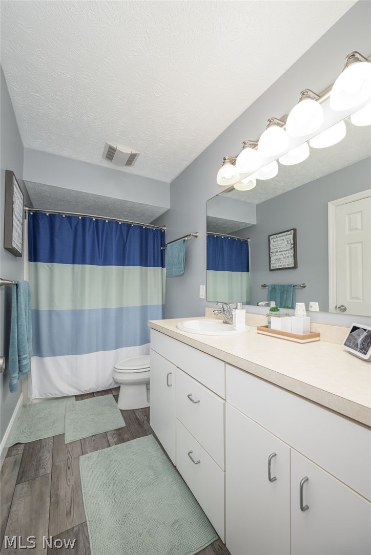 2942 Robert Gary Court Medina OH 44256