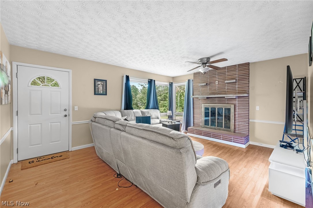 2253 Hi Vue Drive Green OH 44312