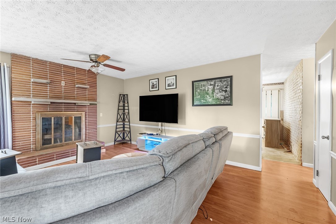2253 Hi Vue Drive Green OH 44312