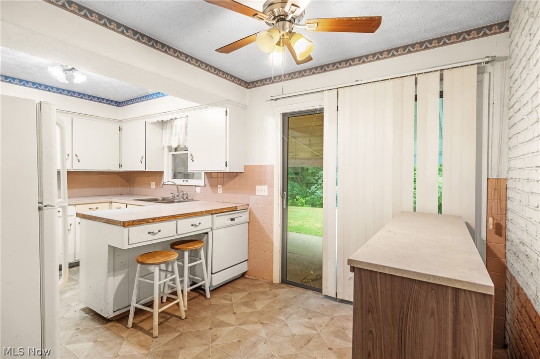 2253 Hi Vue Drive Green OH 44312