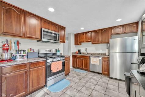22266 Lorraine Drive Strongsville OH 44149