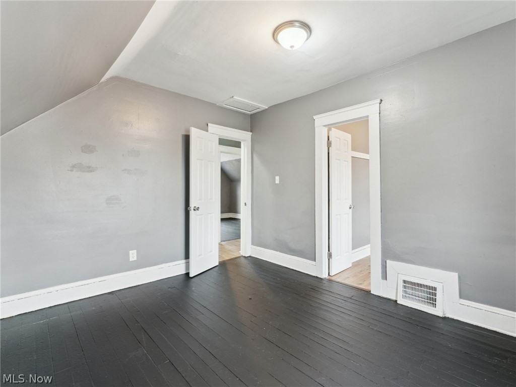 4002 Ardmore Avenue Cleveland OH 44109