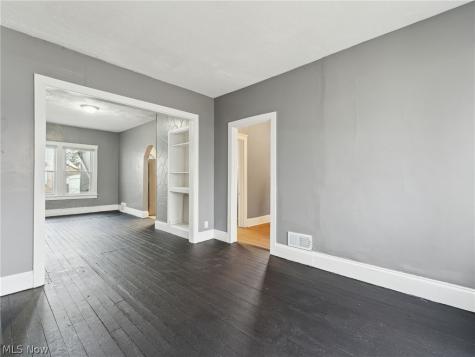 4002 Ardmore Avenue Cleveland OH 44109