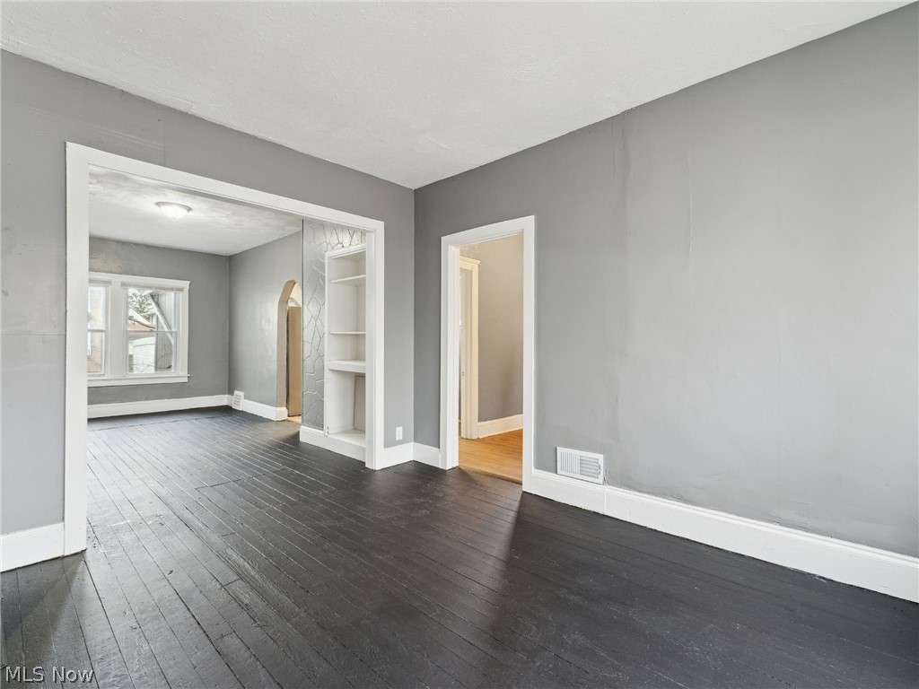 4002 Ardmore Avenue Cleveland OH 44109