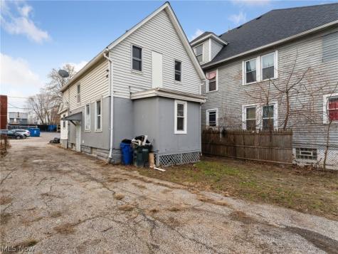 4002 Ardmore Avenue Cleveland OH 44109