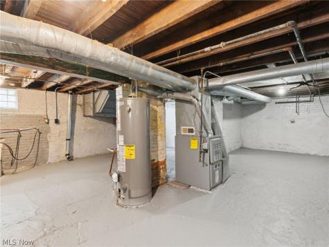 4002 Ardmore Avenue Cleveland OH 44109