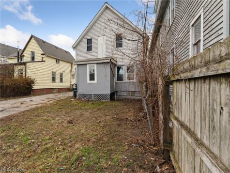 4002 Ardmore Avenue Cleveland OH 44109