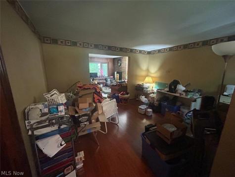 4939 Geraldine Road Richmond Heights OH 44143
