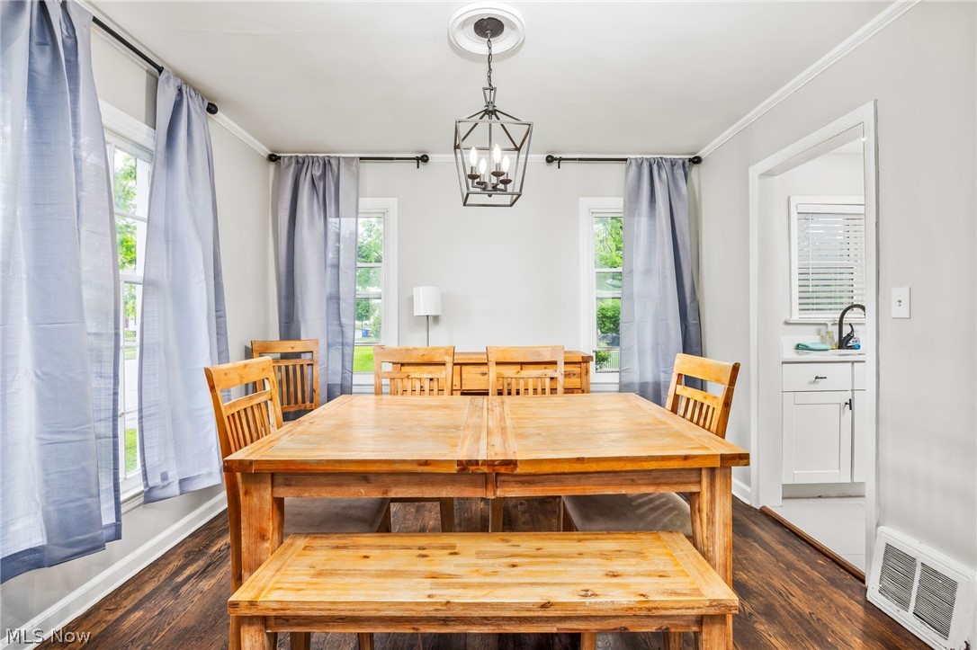 206 Johnson Avenue Cuyahoga Falls OH 44221