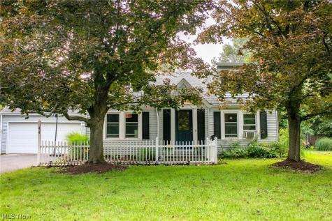 44 Colony Drive Oberlin OH 44074