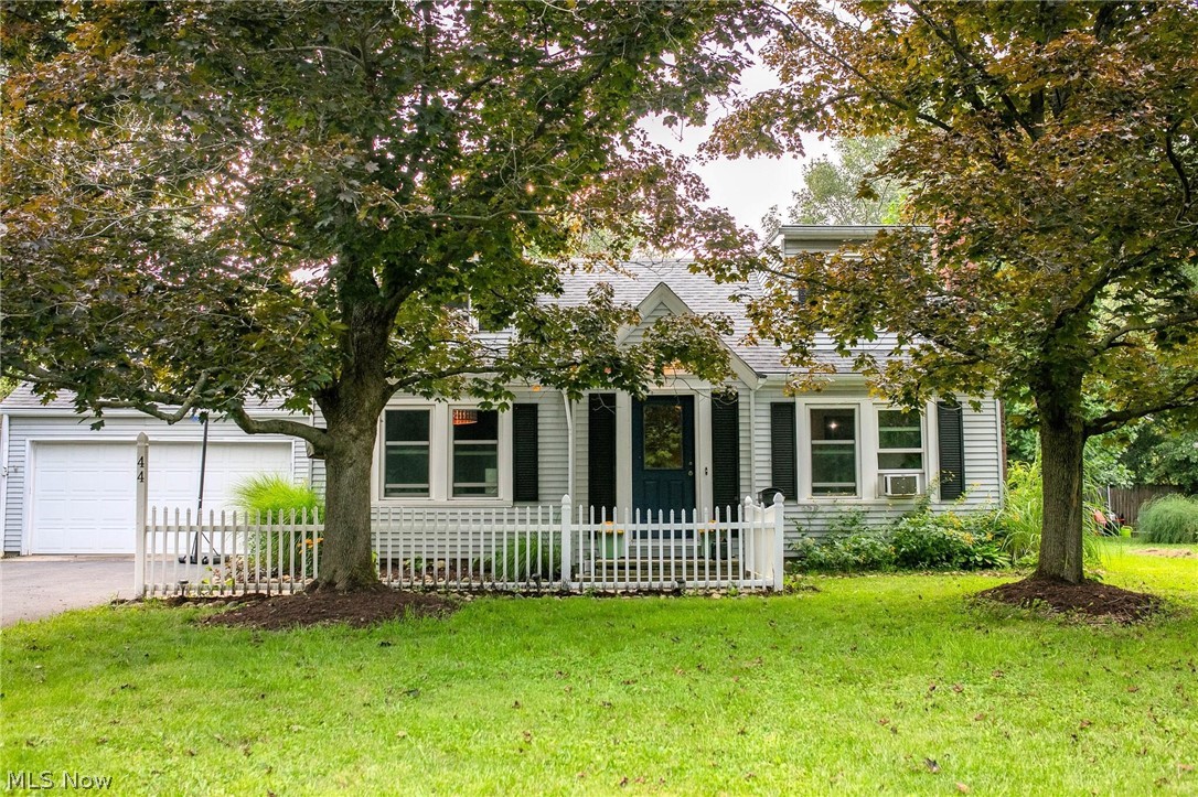 44 Colony Drive Oberlin OH 44074
