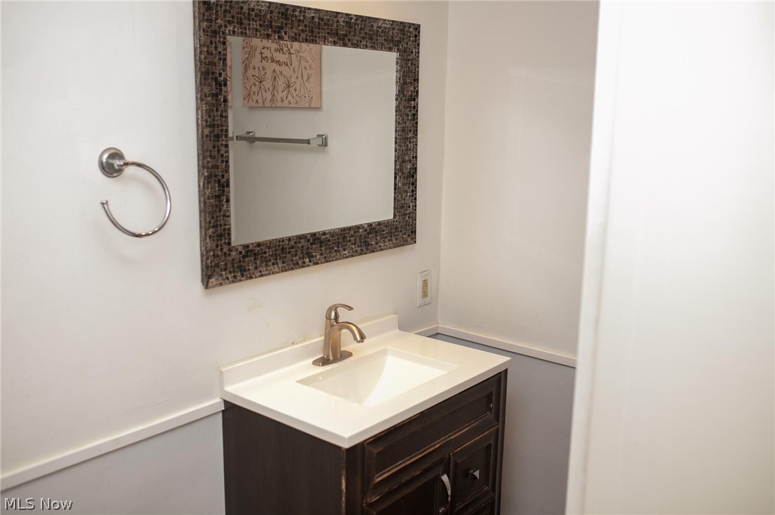 44 Colony Drive Oberlin OH 44074